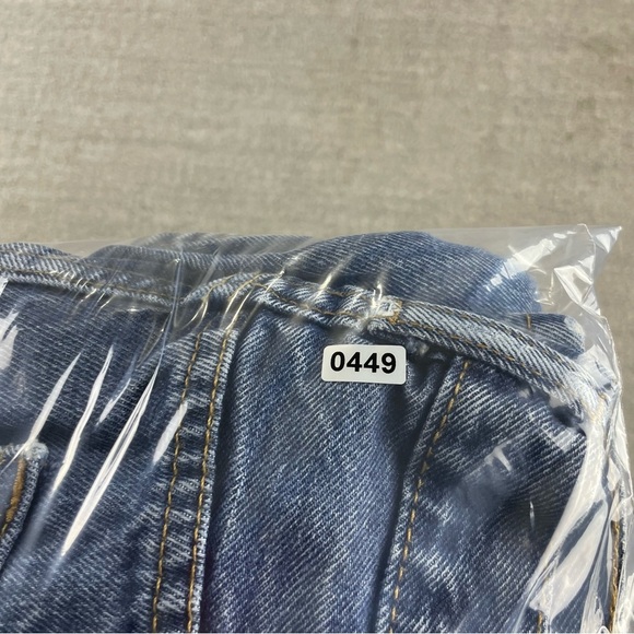 Vtg Levis 505 Straight Leg Jeans - Picture 13 of 13